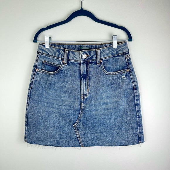 Denim Mini Skirt NWOT, Distressed, Acid Wash, Size 8 - Picture 2 of 12